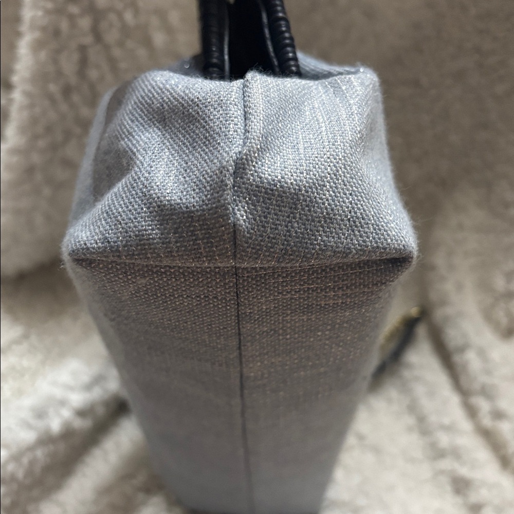 Chic Talbots Navy blue Wicker Lt. blue silver sparkle shoulder/crossbody purse - Picture 7 of 16